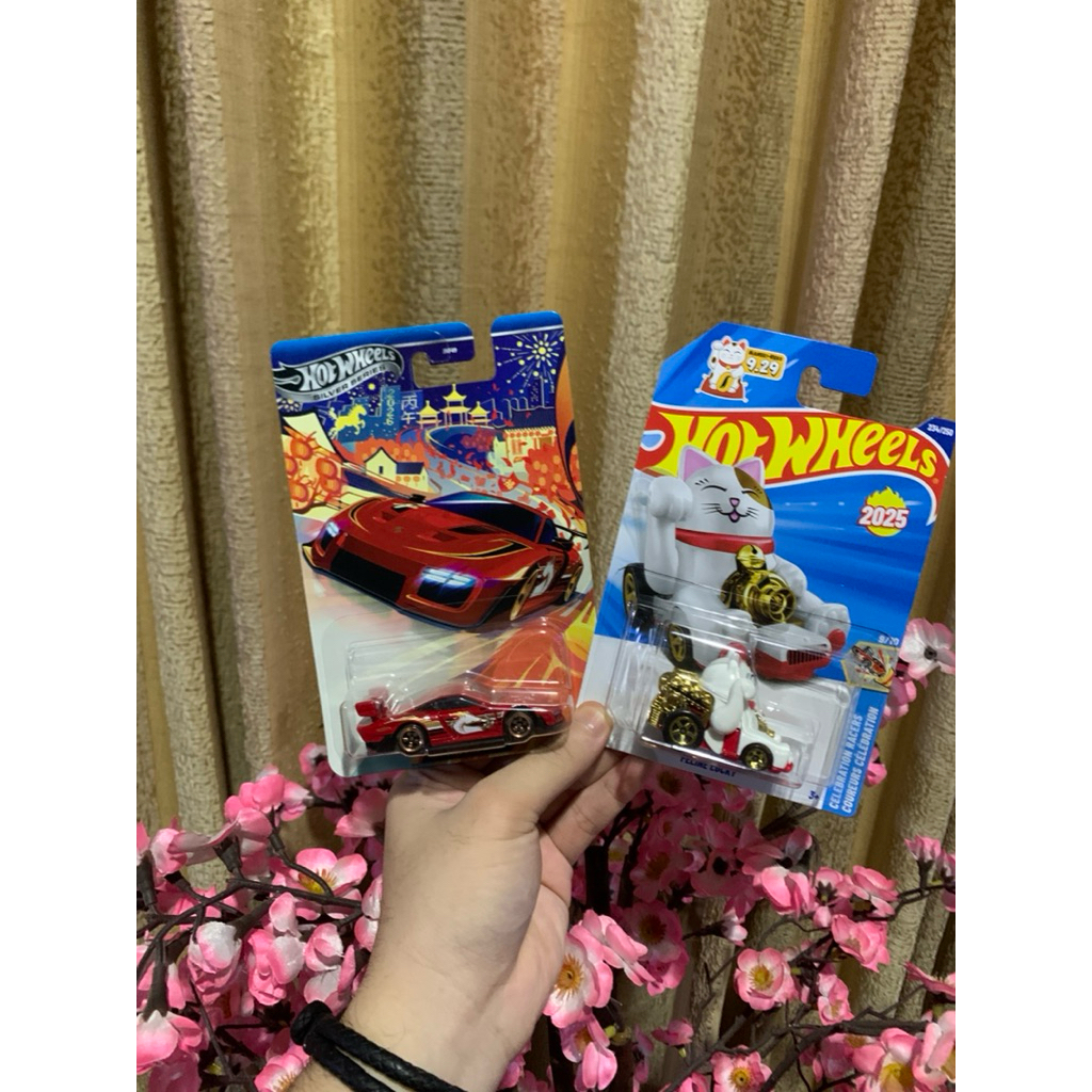 Hot Wheels Lunar New Year Edition 2026 CNY Horse Year Porsche Red 935 Silver Series Chinese New Year