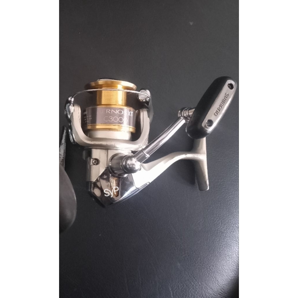 Shimano Aernos xt c3000 reel only