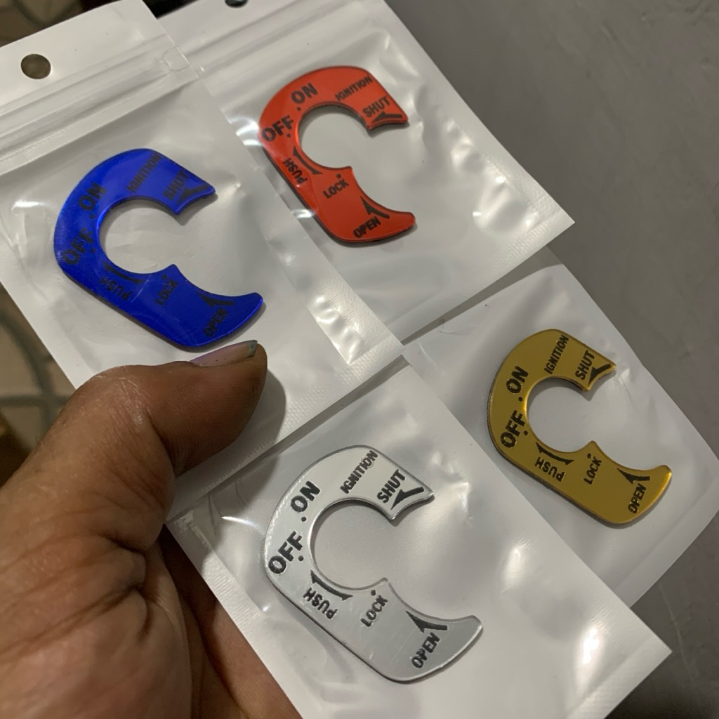 emblem garnis kontak vario karbu dan vario techno 110 karbu