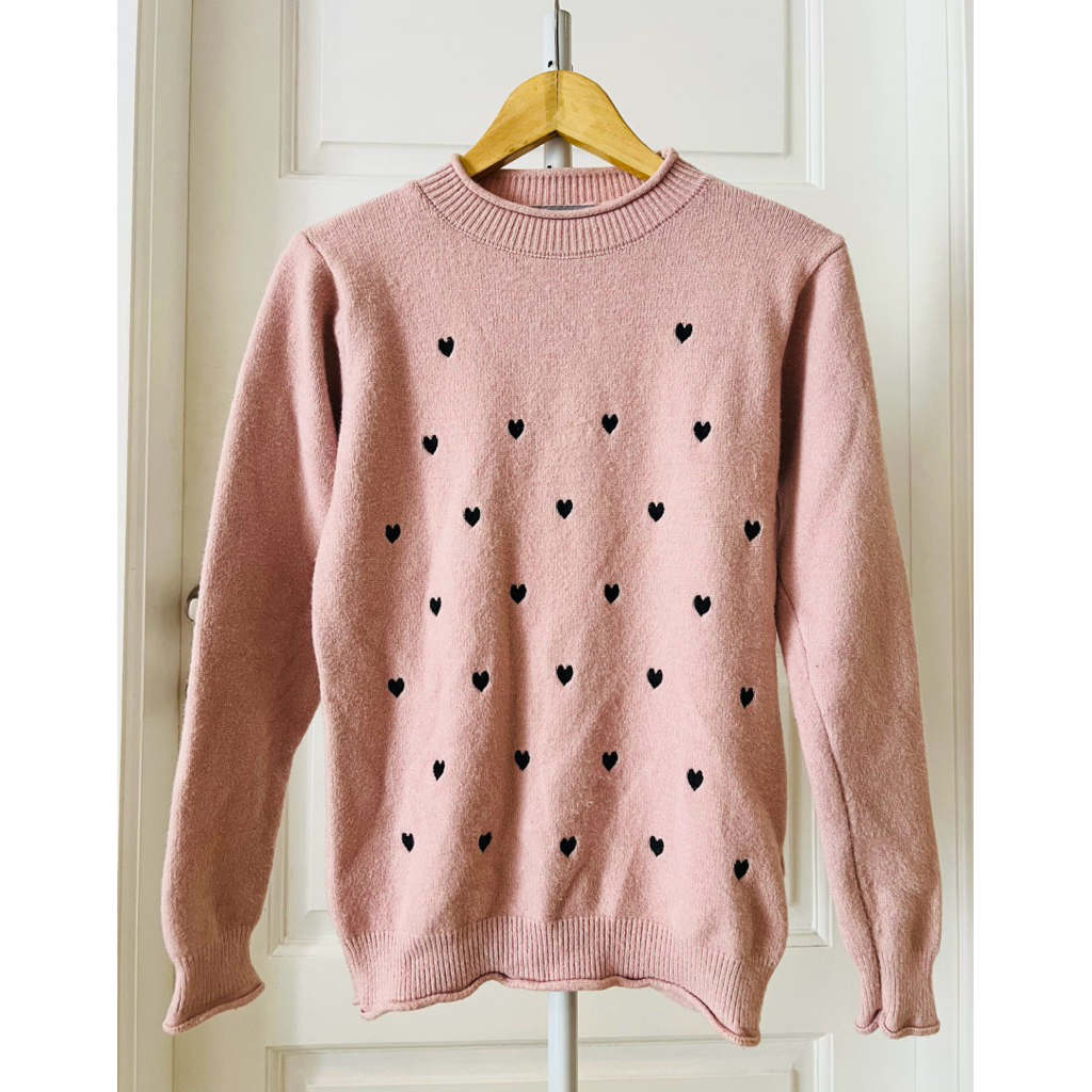 BRANDED SWEATER RAJUT LOVE