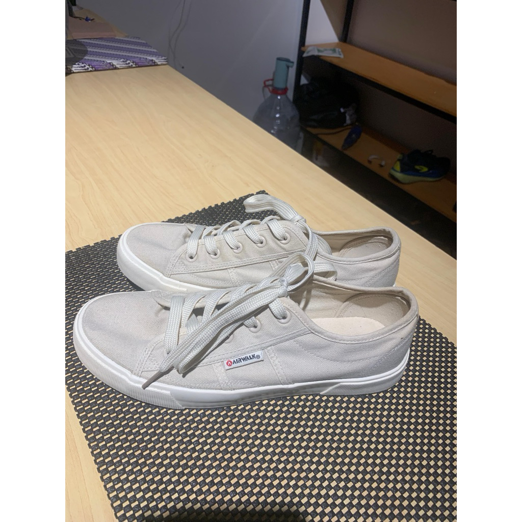 sepatu airwalk ori