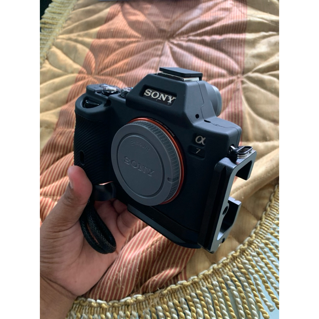 Sony a7 Classic Body Only Kamera Full Frame Siap Pakai