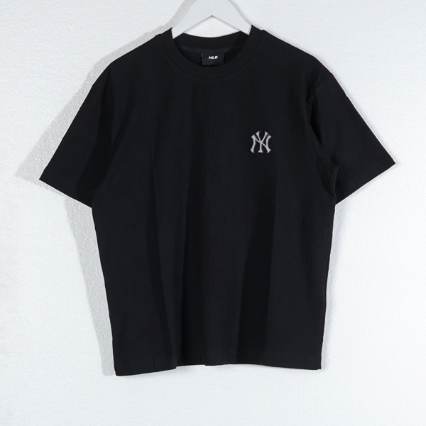 Kaos MLB NY SILVER MONOGRAM EMBROIDERY BLACK TSHIRT 100% ORIGINAL
