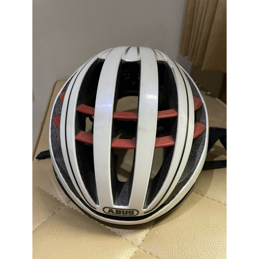 helm sepeda ABUS aventor original preloved