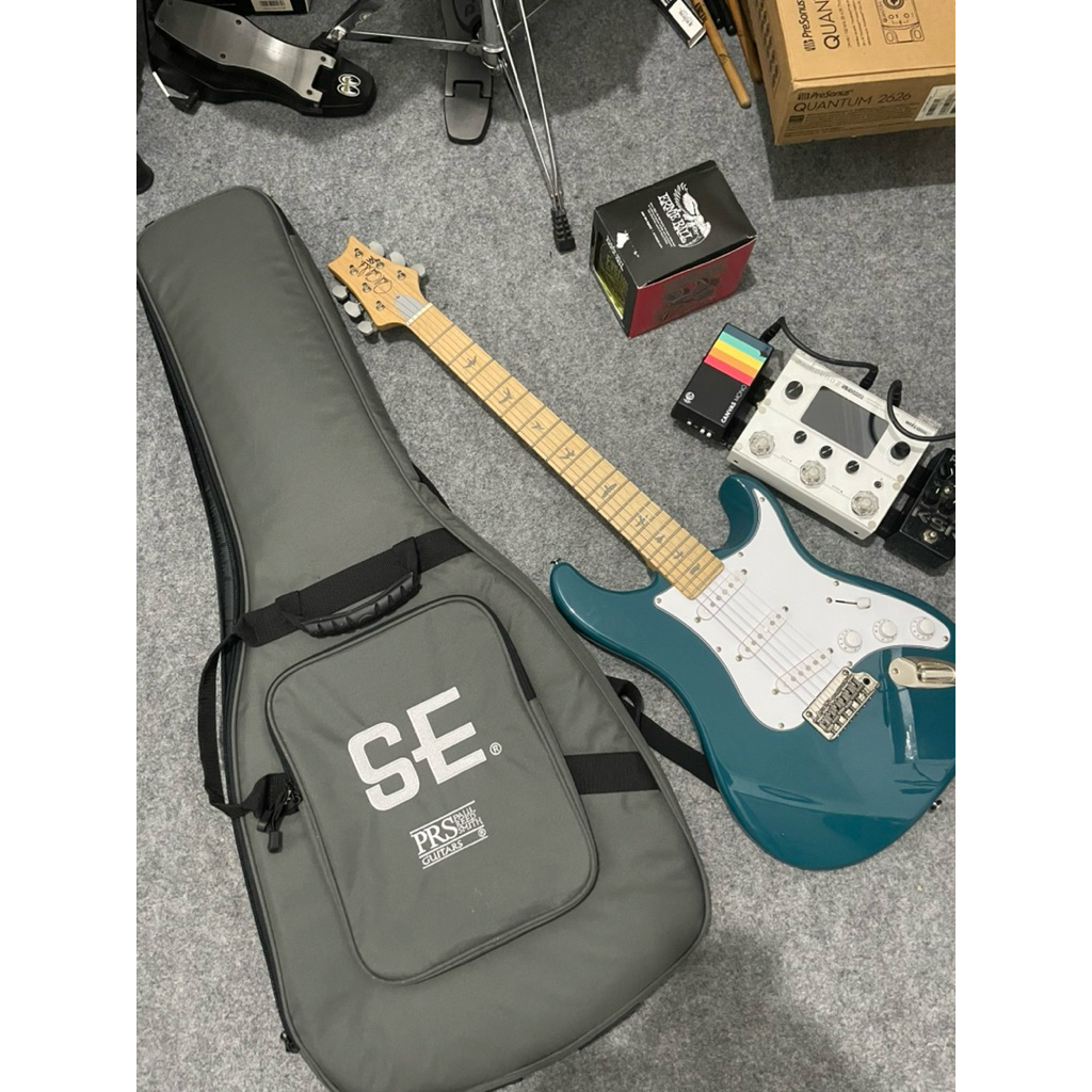 PRS SE Silver Sky John Mayer Signature with Nylon Blue (Used)