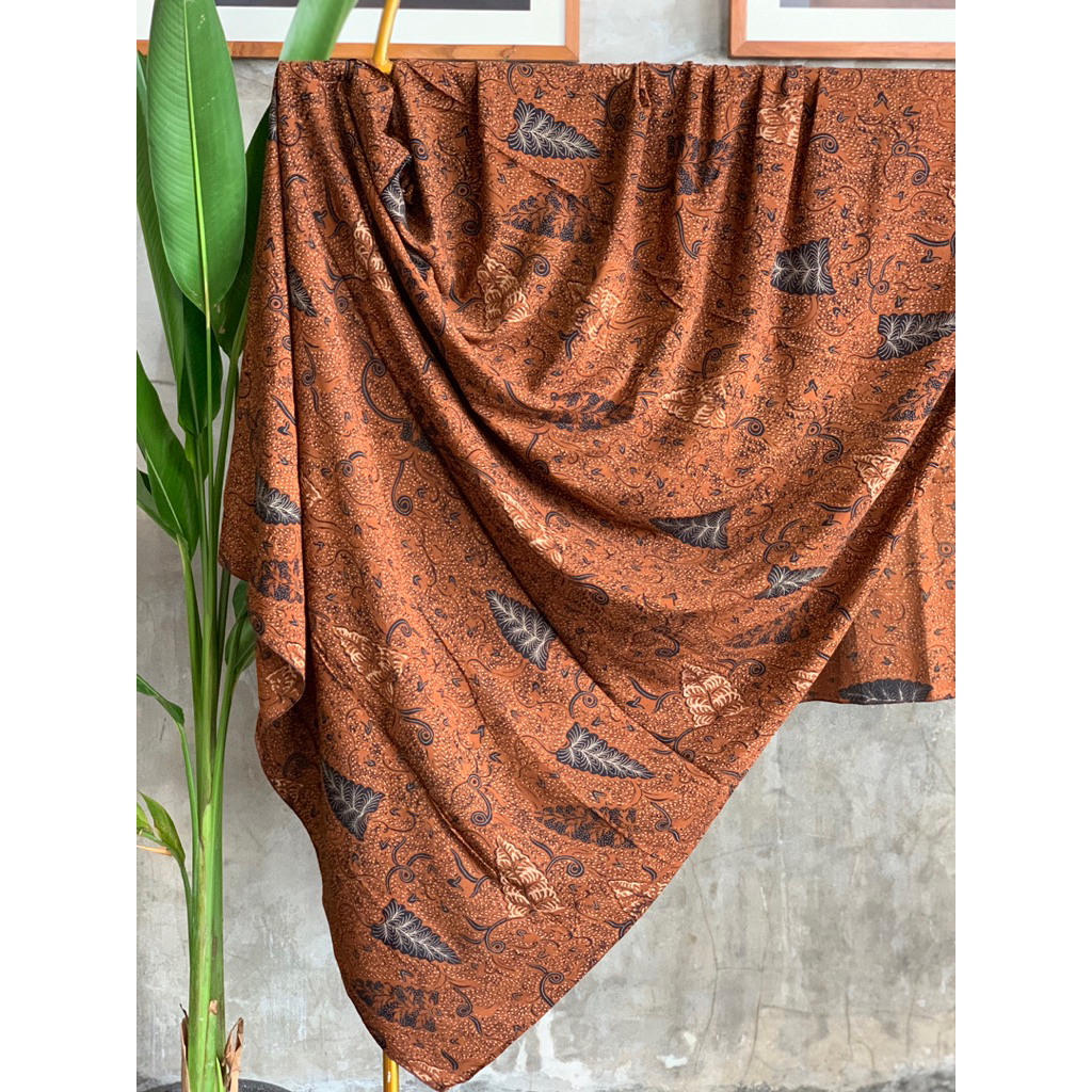 KAMEN BATIK SUTRA PARIS KLASIK