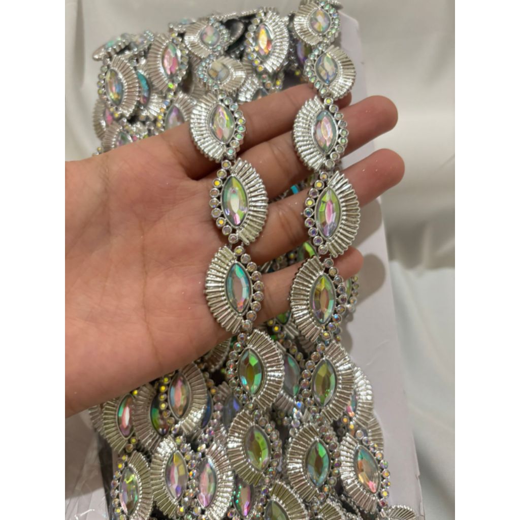 PER METER (100CM) Aplikasi Payet Rangkai Model Diamond Mata Aksesoris Payet Bahan Plastik Premium