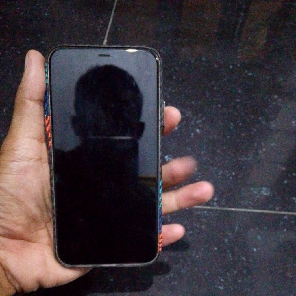 Iphone11 pro second like new