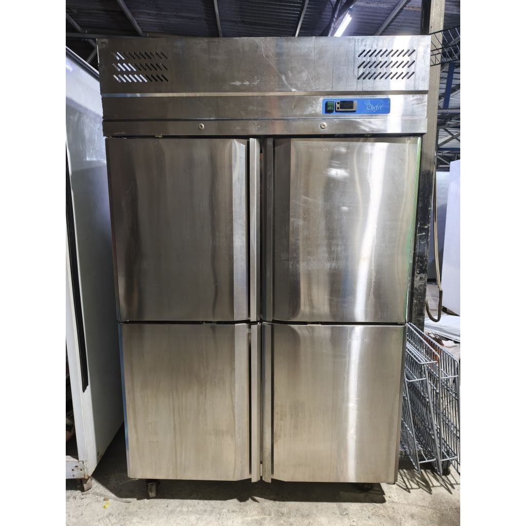 upright chiller 4 pintu second