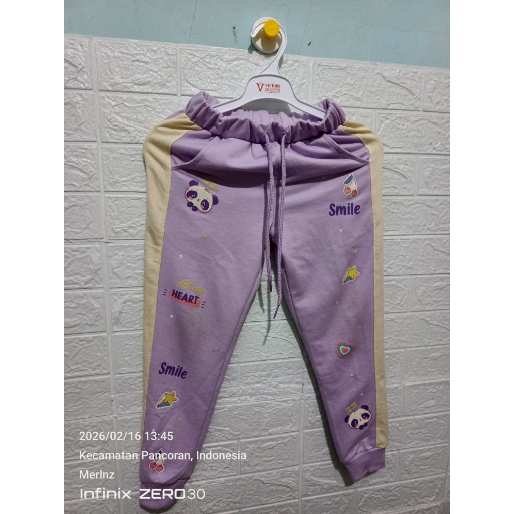 celana Jogger anak perempuan size 5-6 th dari Aero Girls