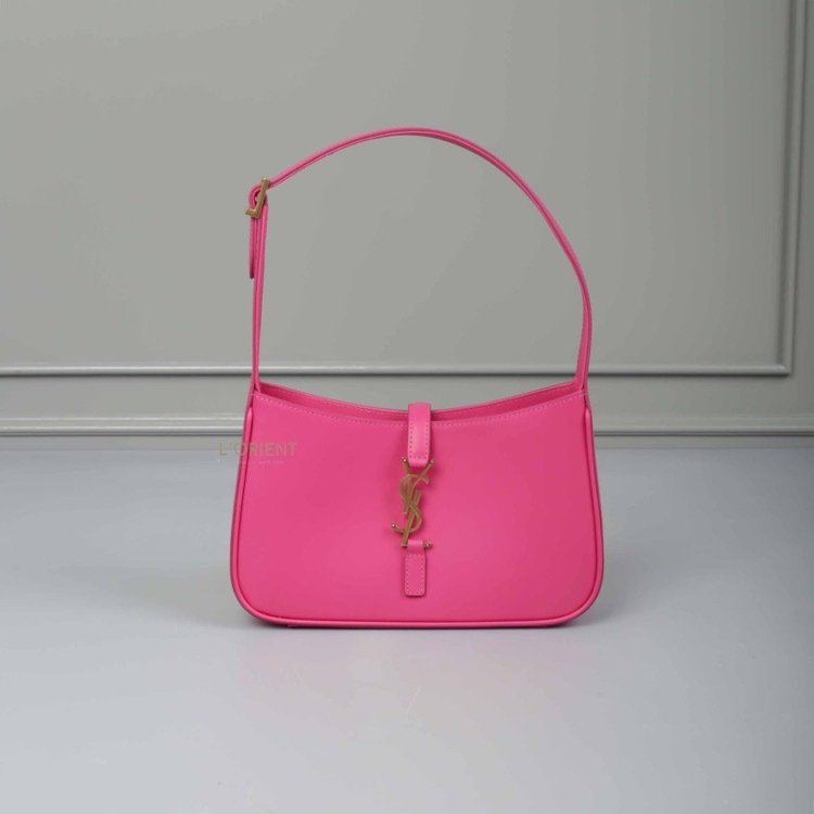 Le 5 A 7 Hobo Bag - Dune