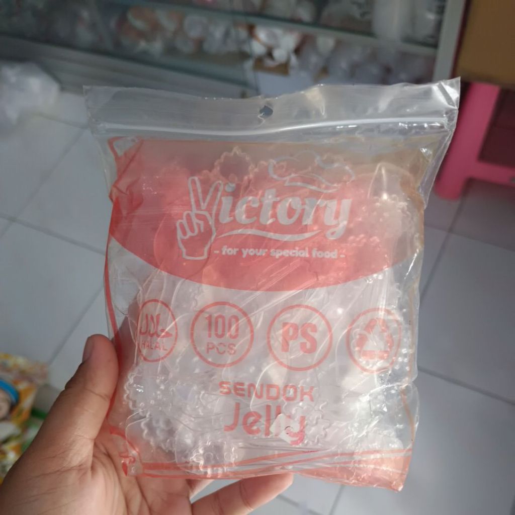 Sendok jelly bening