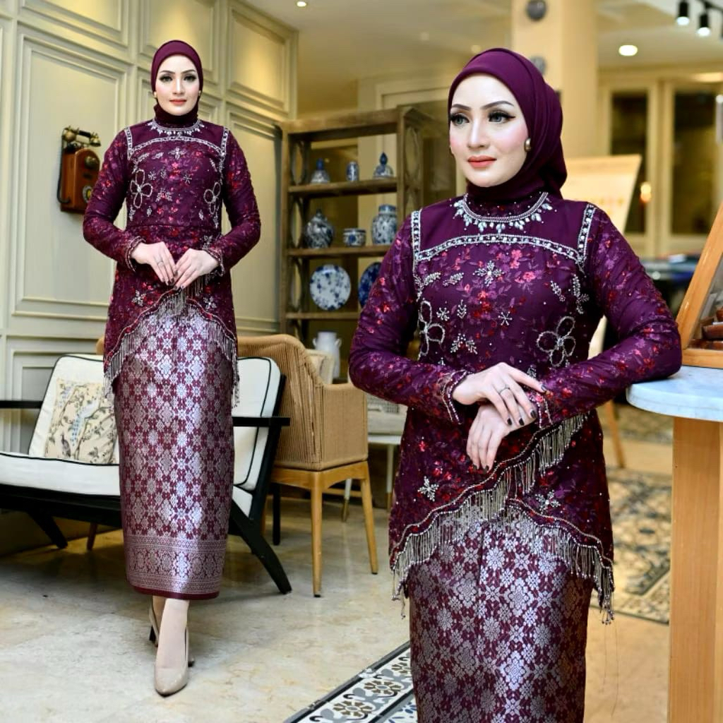 KEBAYA BINOR TREN // KEBAYA KEKINIAN// KEBAYA MODERN// KEBAYA TRADISIONAL// KEBAYA KONDANGAN // KEBA