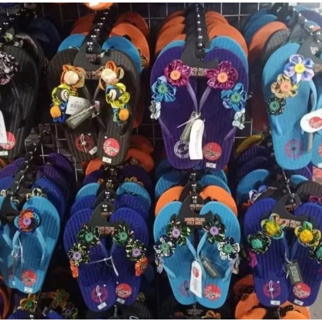 SENDAL JEPIT LADIES AKSESORIS. SENDAL KARET JOGER. OLEH OLEH BALI