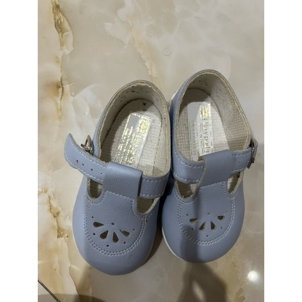 Sepatu Baypods sz uk 4