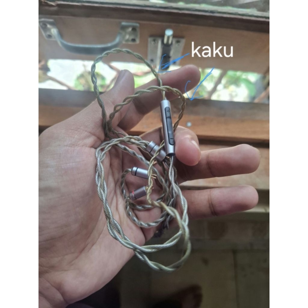 kabel moondrop may