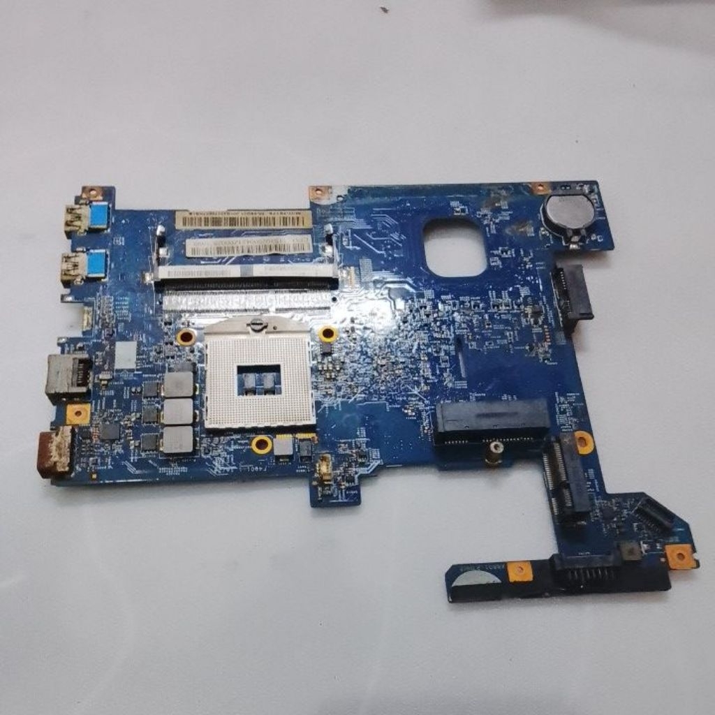 Motherboard laptop Lenovo G480 Bahan Servis