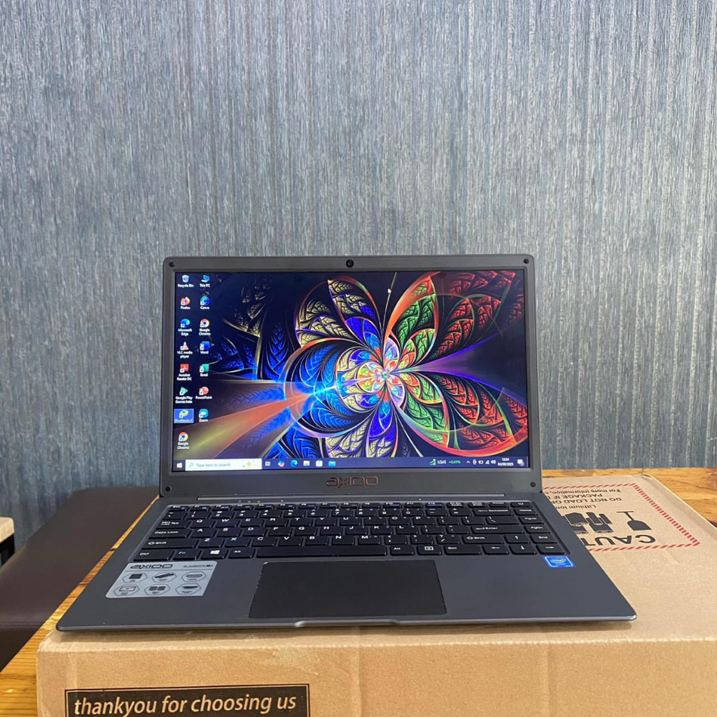 Laptop Axioo SlimBook 14a, Super Jernih, Seri Baru, Super Slim, Lengkap, Like New, Grey