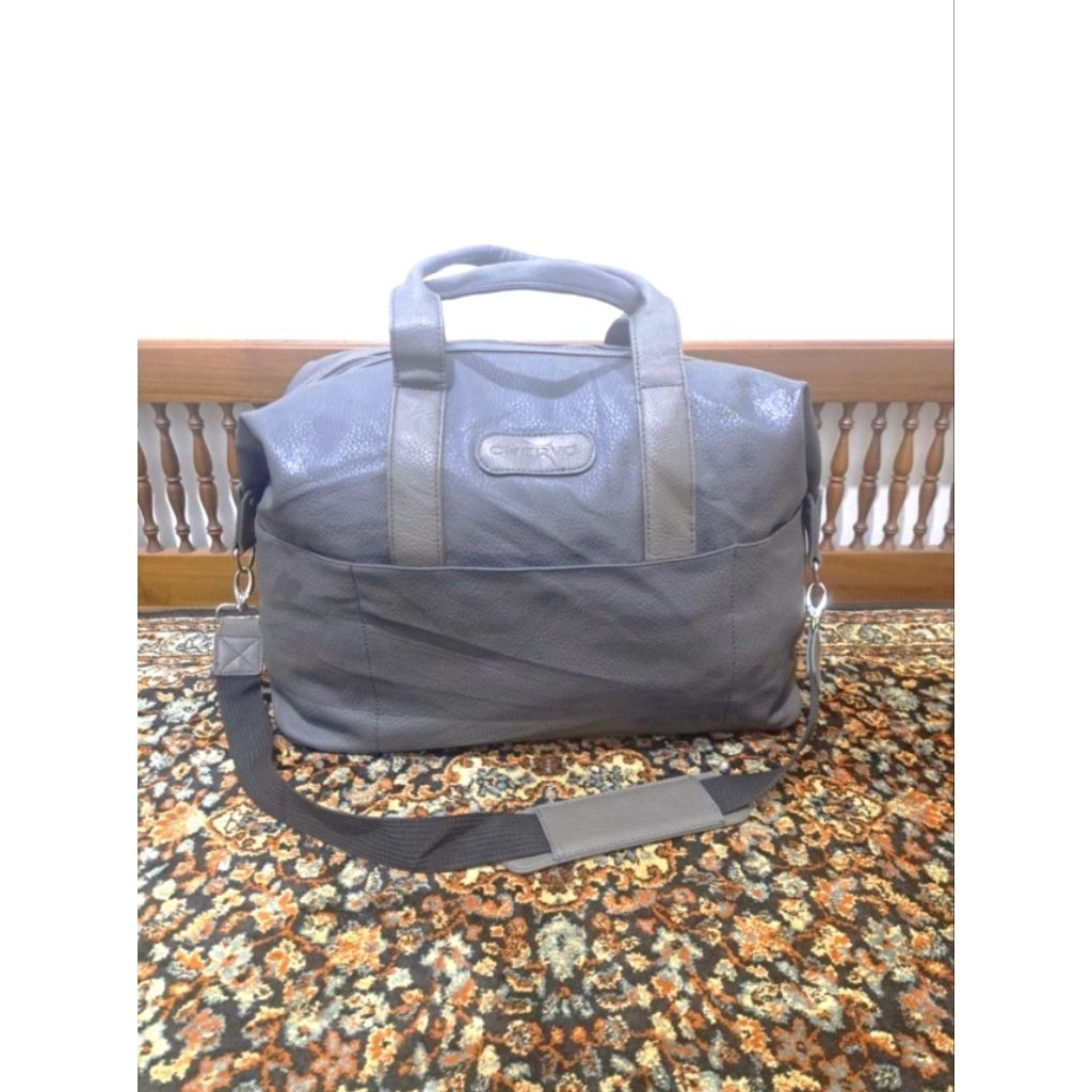 Tas duffle bag chervo