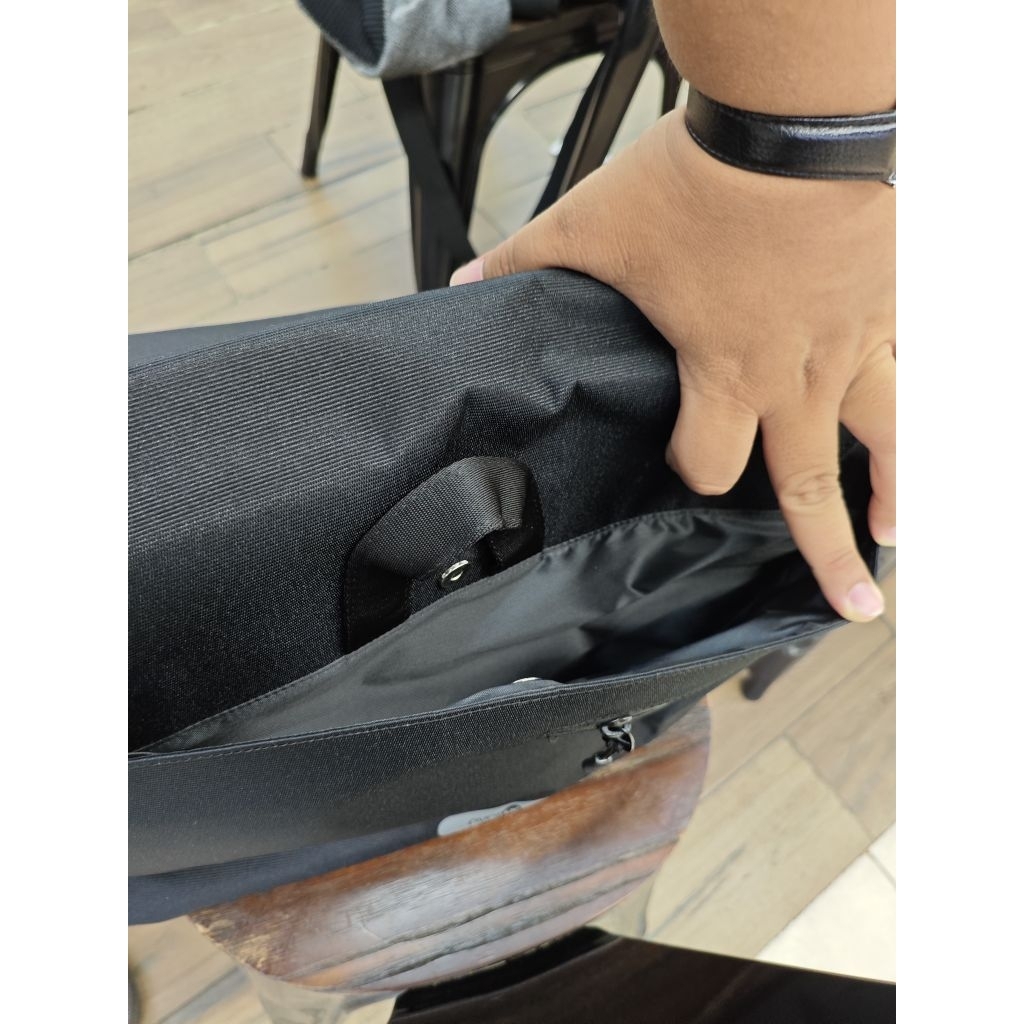 Tas Eversac Office Noir Tas Kantor