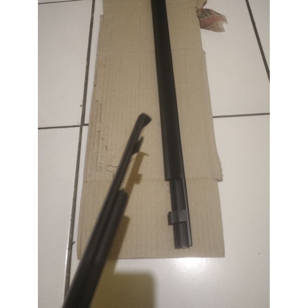 pelipit kaca luar xtrail 2005