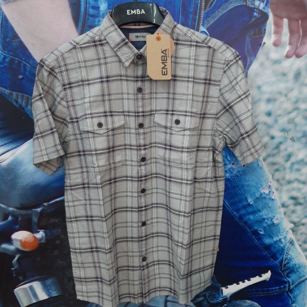 Kemeja emba jeans
