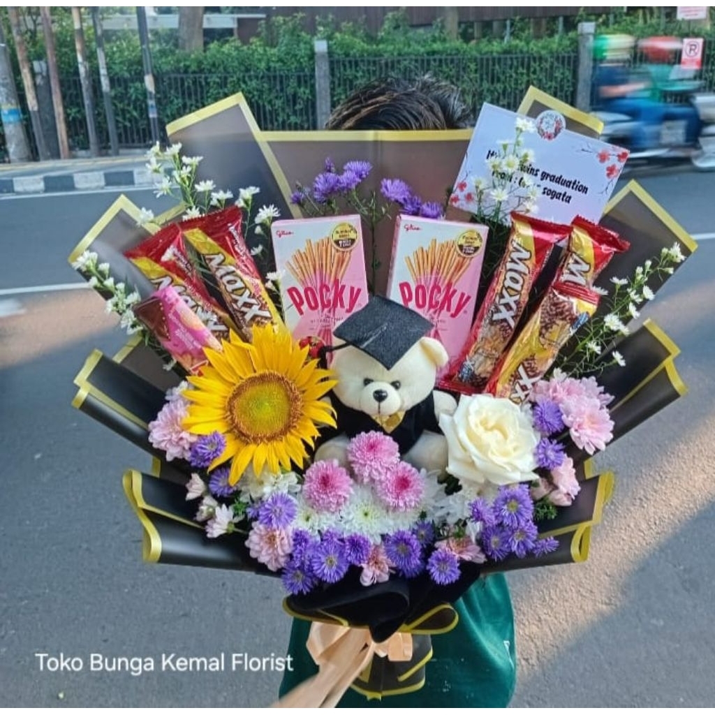 bucket boneka lucu buat hari guru/wisuda/pacar