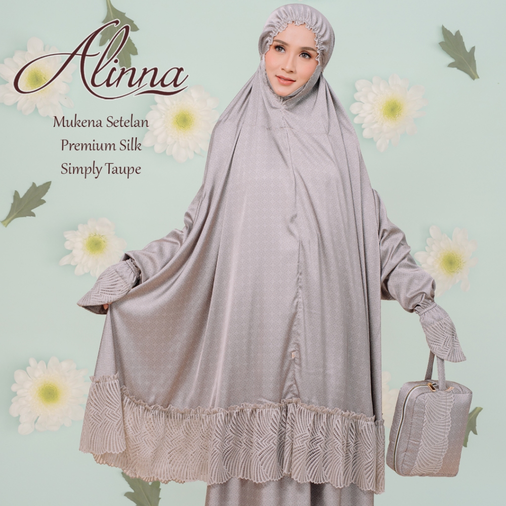 Mukena Alinna Setelan Potong Atas Bawah Berlengan Tangan Dagu Premium Silk Sutra Motif Simply Taupe