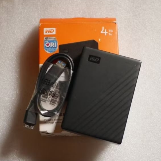 Hardisk External 4TB / Hardisk External WD 4TB My Passport (Black)