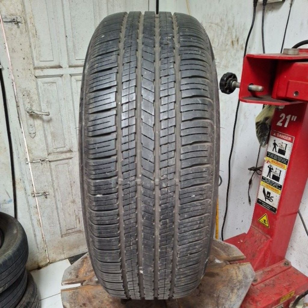 Ban copotan Like New Falken ZIEX ZE001A A/S 225 55 R18