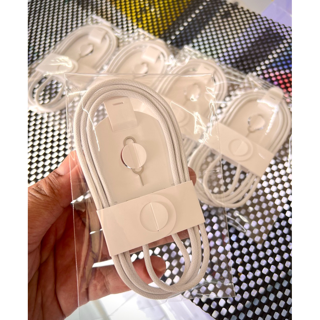 kabel original iphone 17