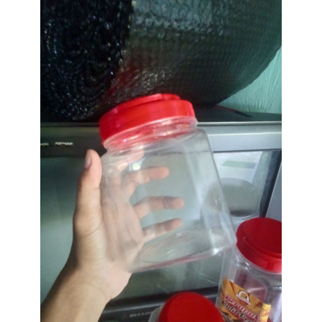 toples murah 2 ukuran, besar & kecil. toples plastik awet bersih murah, toples kue, toples permen, t