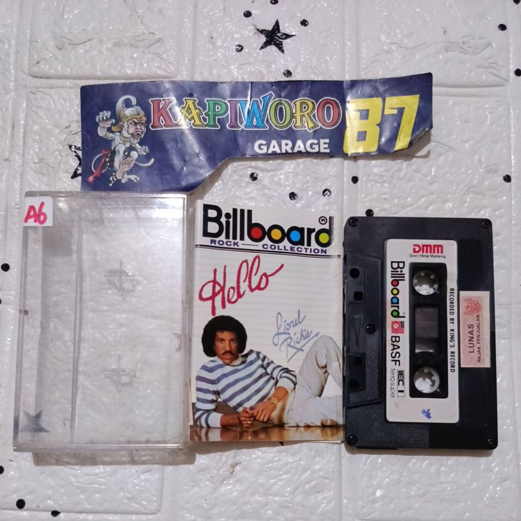 KASET PITA,,,HELLO LIONEL RICHIE