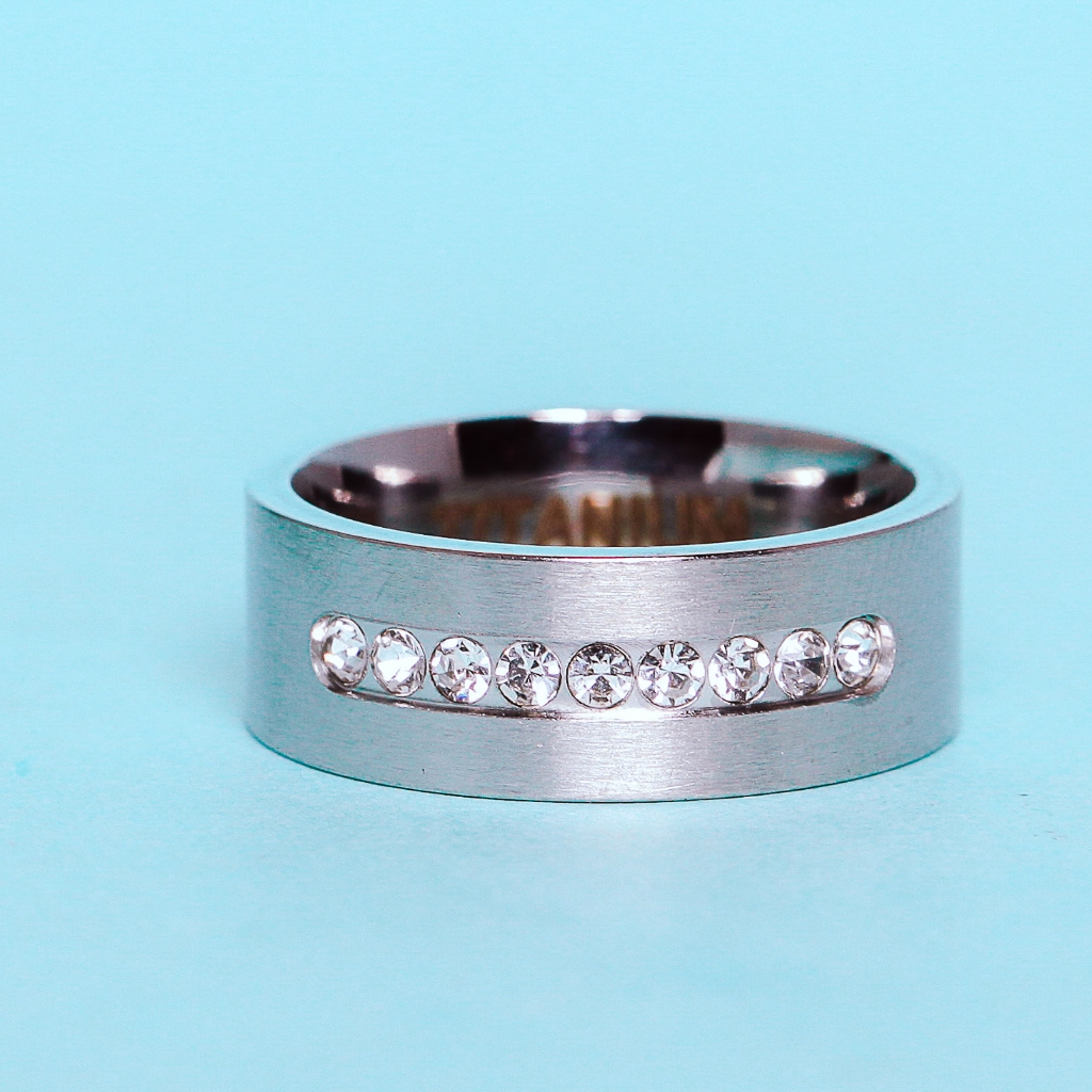 Eka Swasa x Sade Jewelry - Cincin Titanium Wanita Gold Plated 18k YCC15
