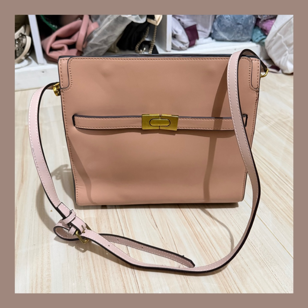 Tory Burch Preloved Bag