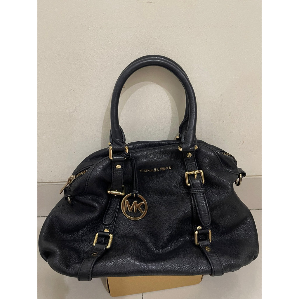 Tas Michael Kors preloved hitam