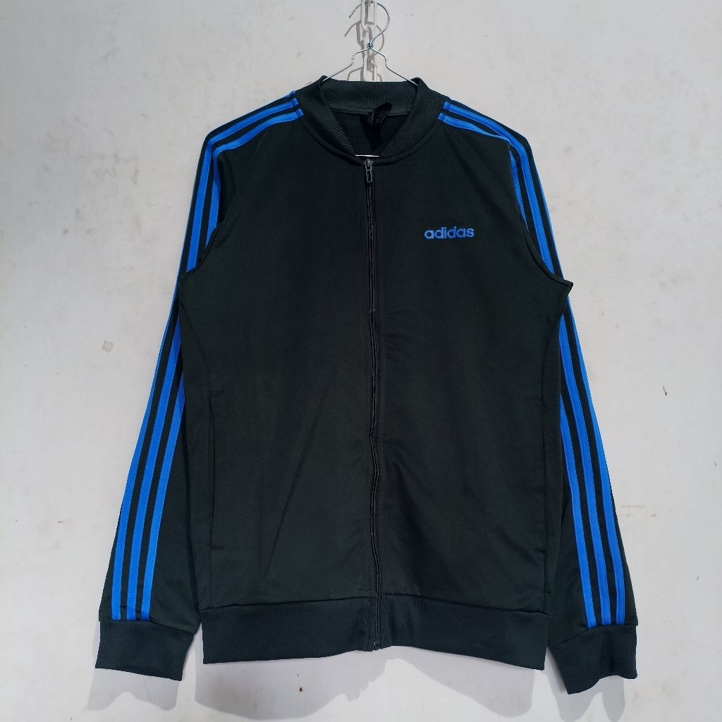 tracktop adidas hijau strip biru warna jarang