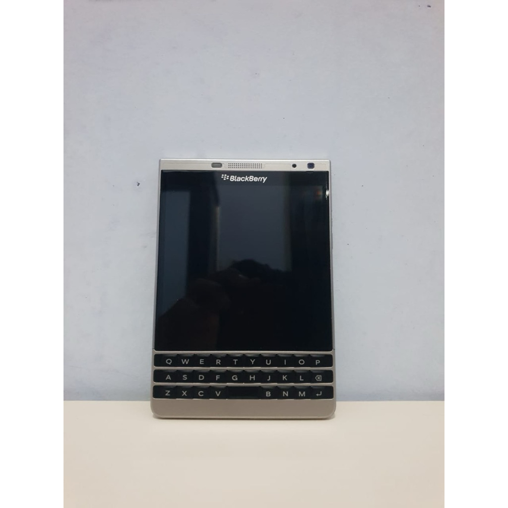 blackberry pasport SE