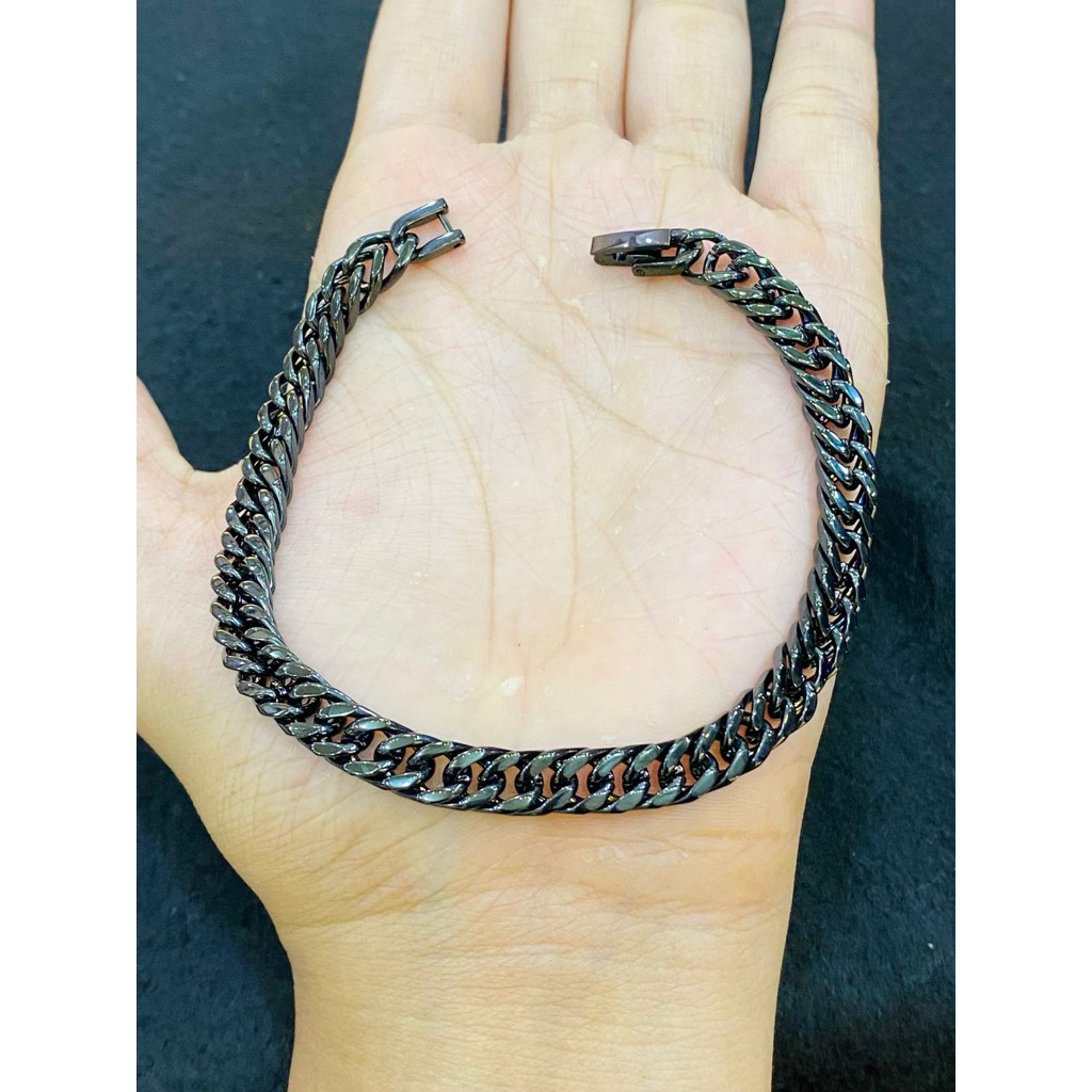 Gelang Rantai Hitam Titanium