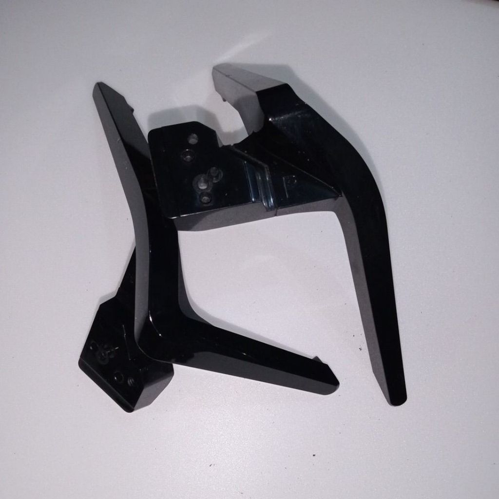 Kaki TV Polytron 32BAG9953