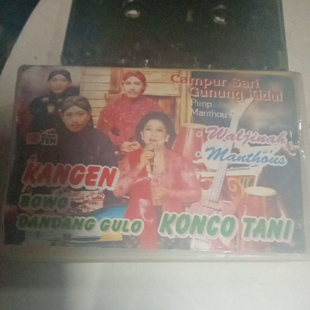 kaset pita WALJINAH MANTHOUS J109