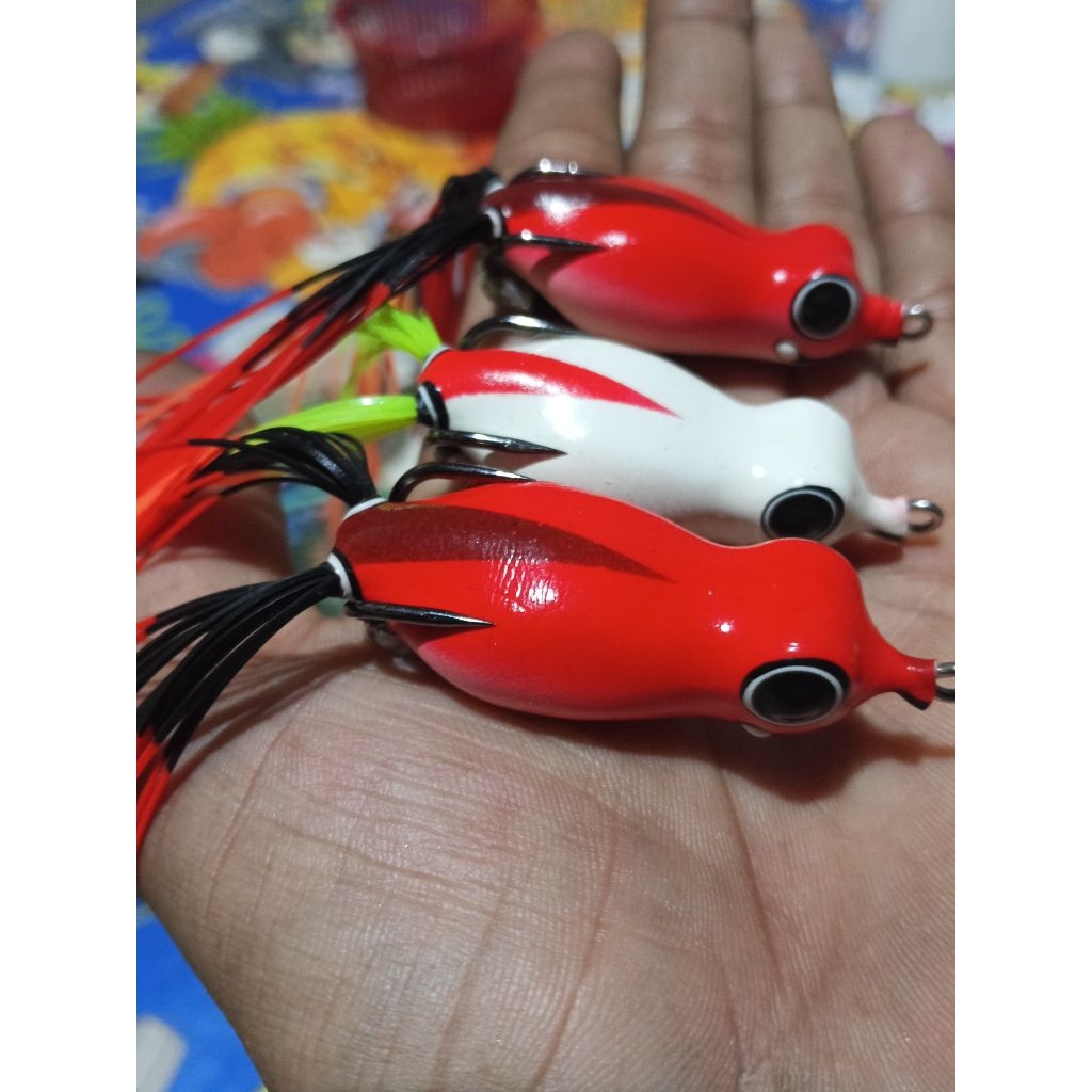 SOFT FROGY berdiri timah cor ALI LURe 3,7cm, 4,2cm, 4,7cm mengkilap permanen,,
