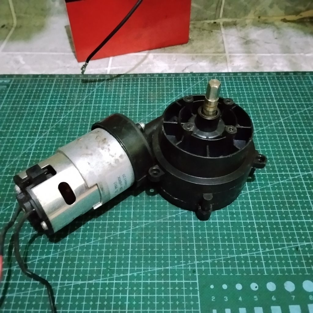 DINAMO DC MOTOR GEARBOX KONDISI MACET DINAMO GEARBOX 220VDC