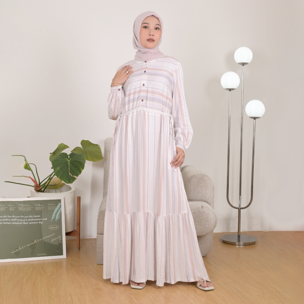 Novel Mice | Gamis Wanita Rayon Twill Salur Kanaya Ivory | Dress Wanita Lengan Panjang Motif Garis
