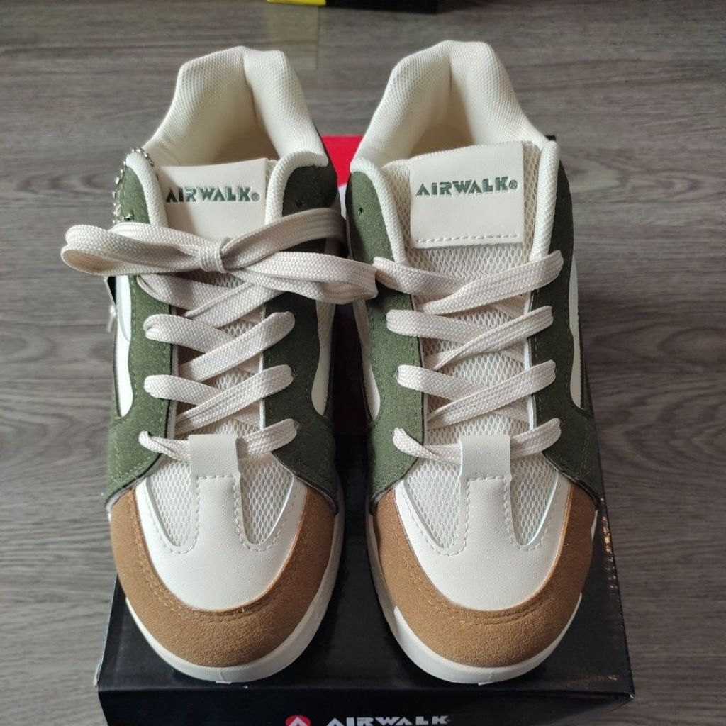 Sepatu AIW Dorothy Taupe/Olive