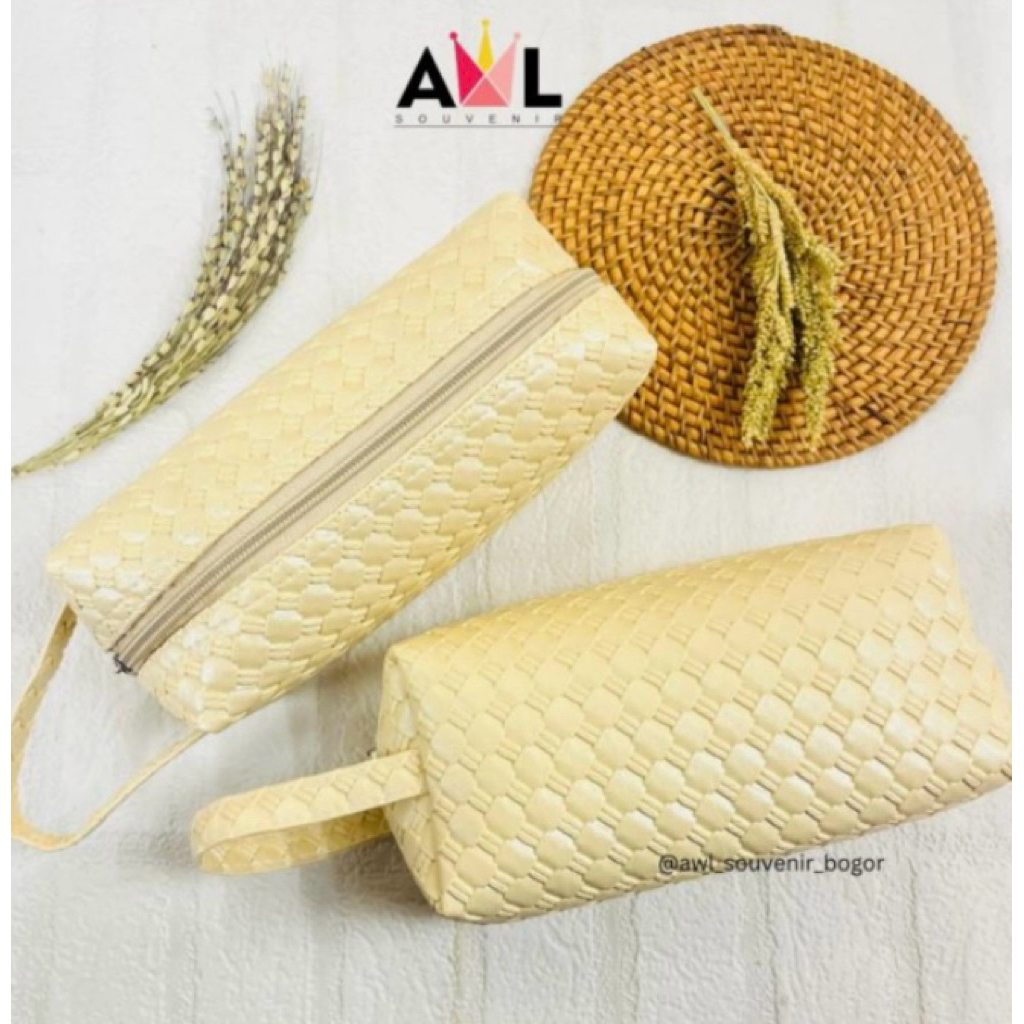 Pouch Anyaman Long Zipper kecil