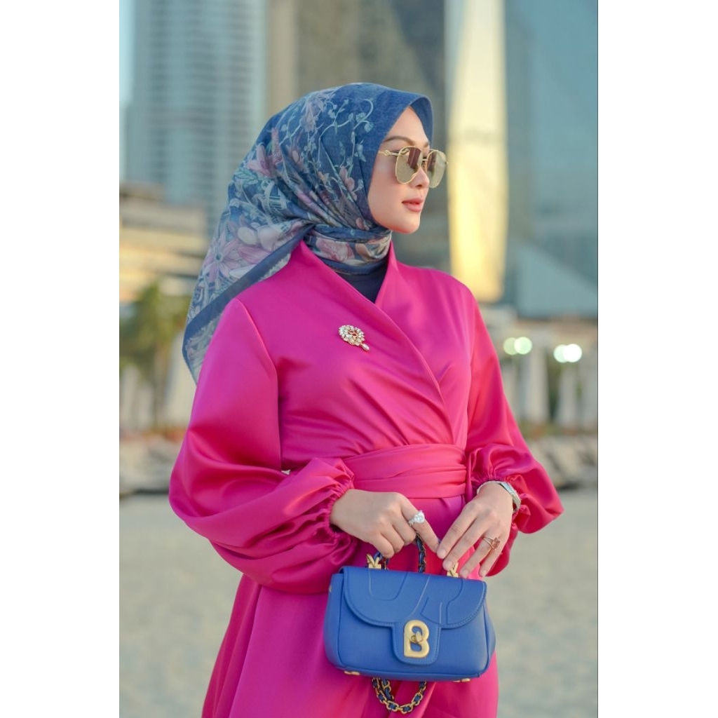 Preloved Dubai Voile Square-Navy-Buttonscarves