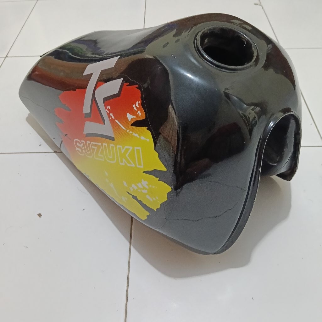 Tangki Suzuki TS125 ORIGINAL SGP