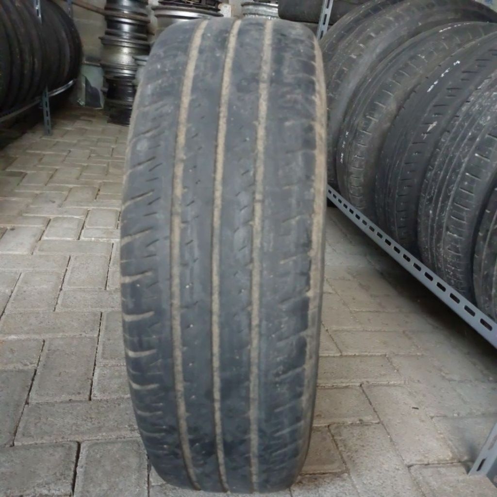 Ban Second 185/65 R15 88H GT Radial Champiro Eco Copotan Bekas