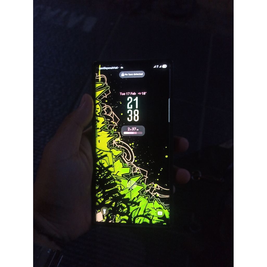 Samsung Galaxy S22 Ultra Minus